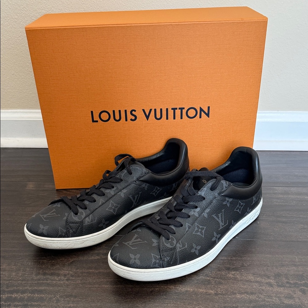 Louis Vuitton Monogram Black Sneakers